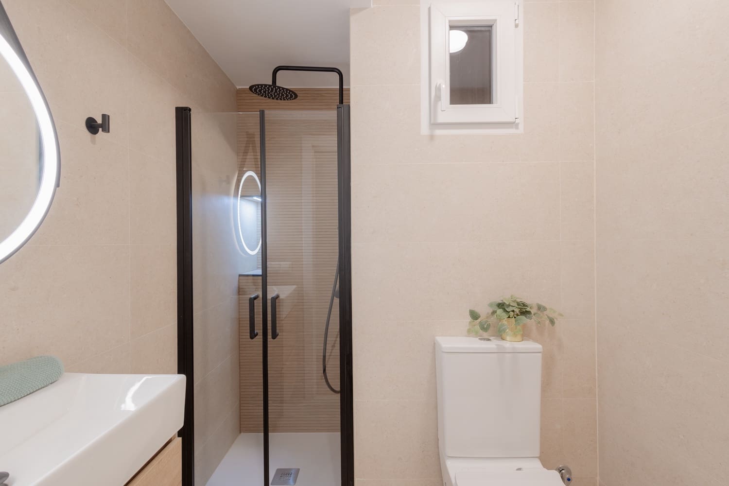 2 bedroom Apartment for sale in Valencia city - € 400,000 (Ref: 9519373)