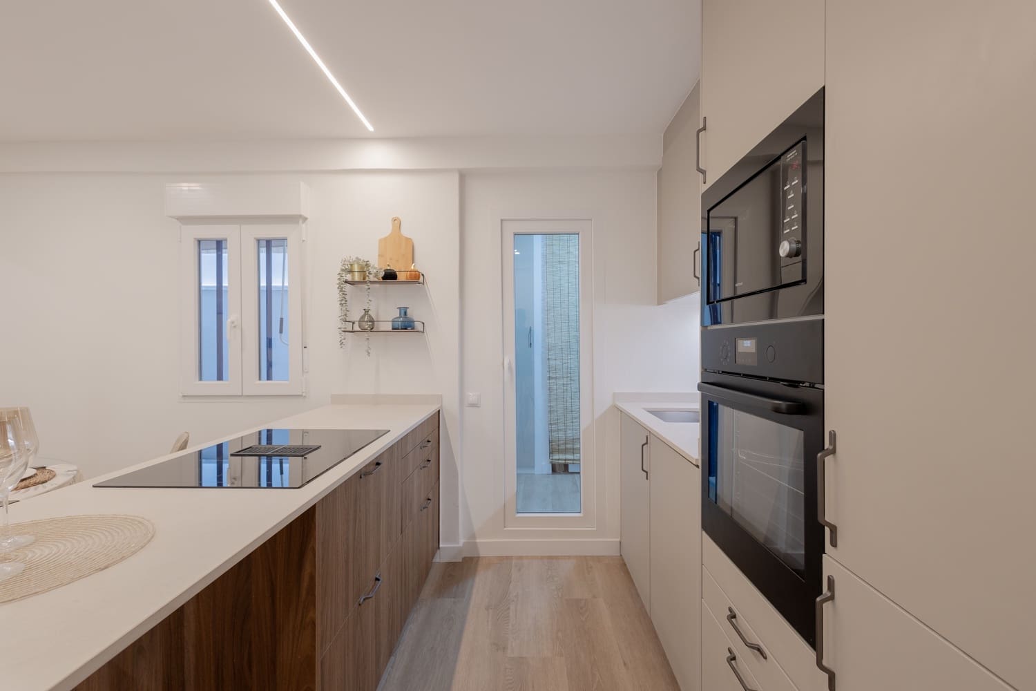 2 bedroom Apartment for sale in Valencia city - € 400,000 (Ref: 9519373)