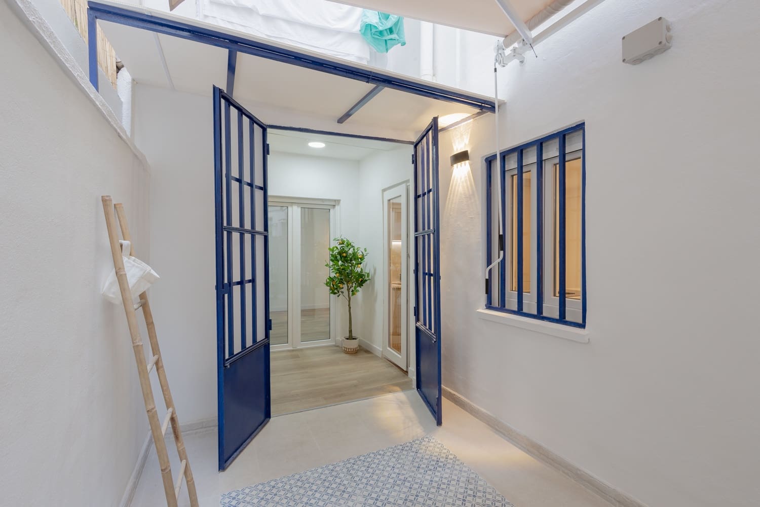 2 bedroom Apartment for sale in Valencia city - € 400,000 (Ref: 9519373)