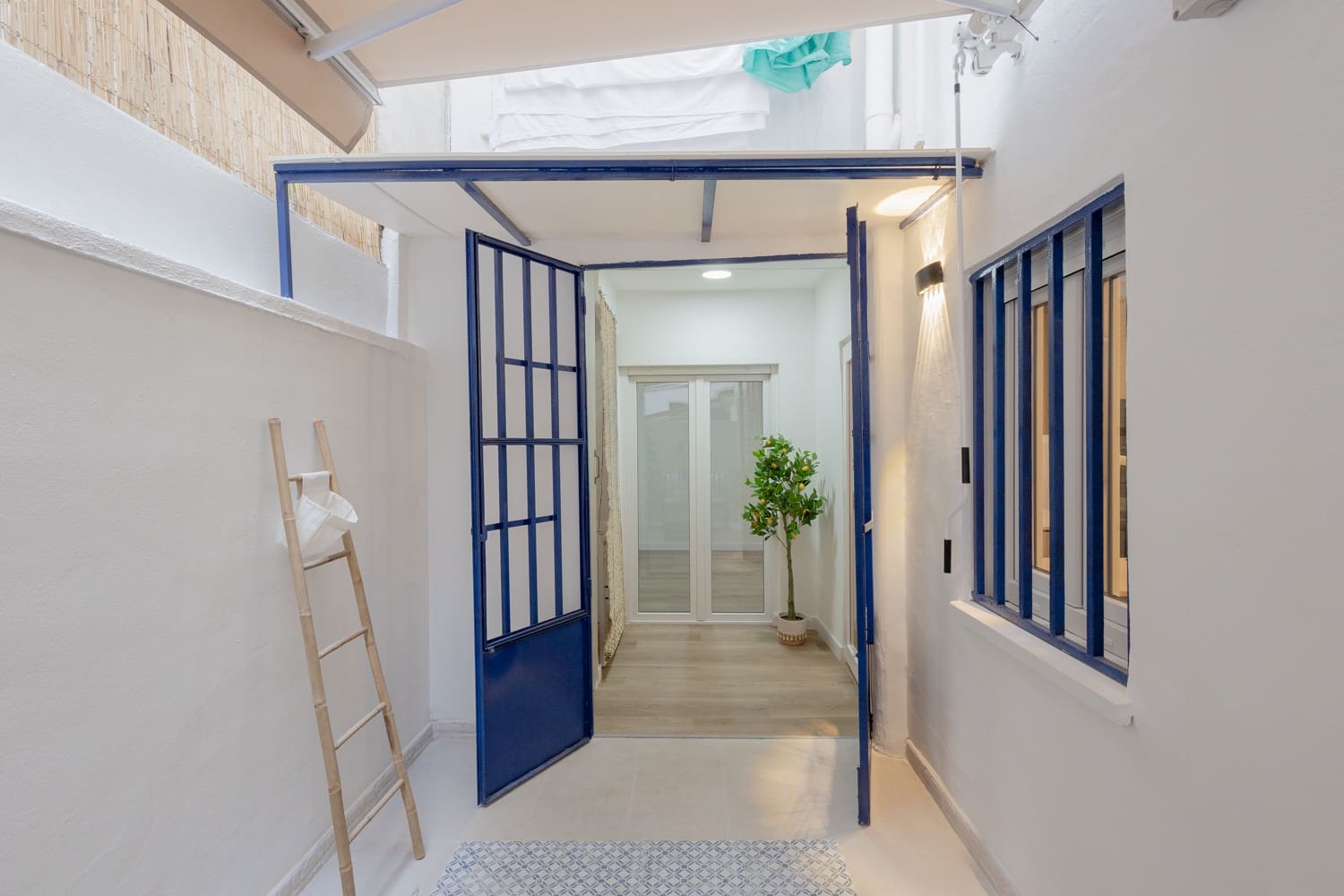 2 bedroom Apartment for sale in Valencia city - € 400,000 (Ref: 9519373)