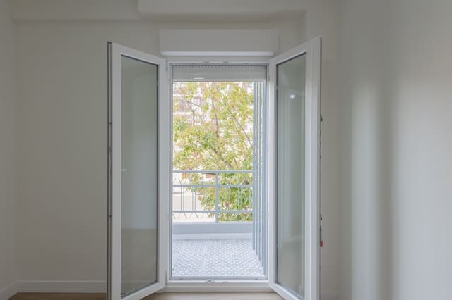 2 bedroom Apartment for sale in La Creu del Grau, Valencia city - € 400,000 (Ref: 9519373)