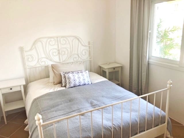 5 quarto Moradia para arrendar em Cala Gracio, Sant Antoni de Portmany com piscina - 8 000 € (Ref: 9521120)