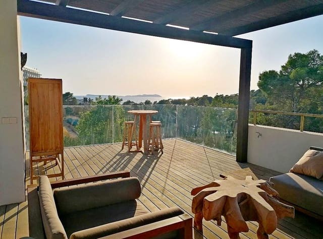 5 quarto Moradia para arrendar em Cala Gracio, Sant Antoni de Portmany com piscina - 8 000 € (Ref: 9521120)