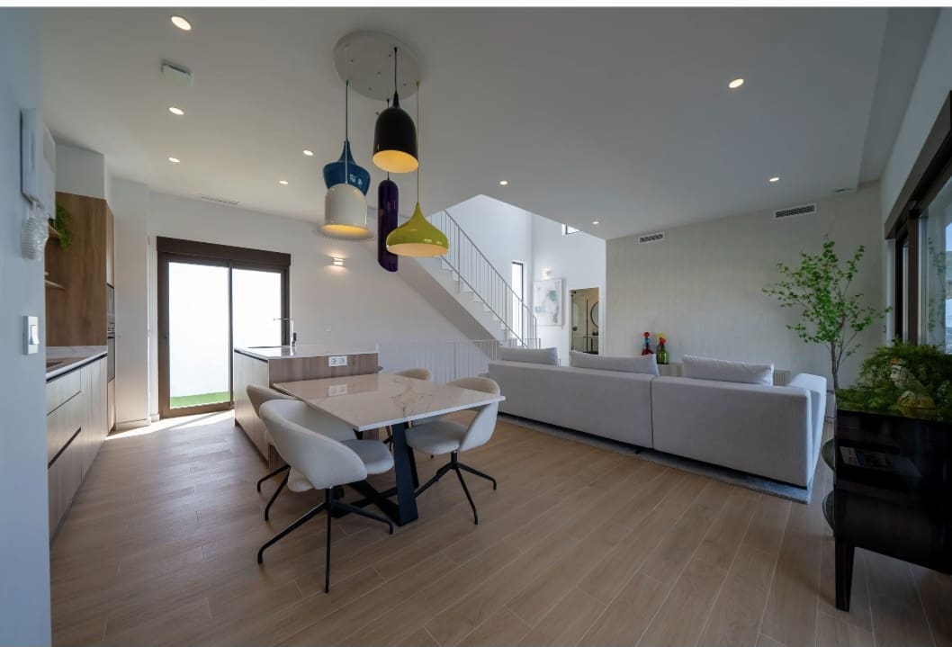 3 quarto Moradia para venda em Finestrat com piscina garagem - 590 000 € (Ref: 9521121)