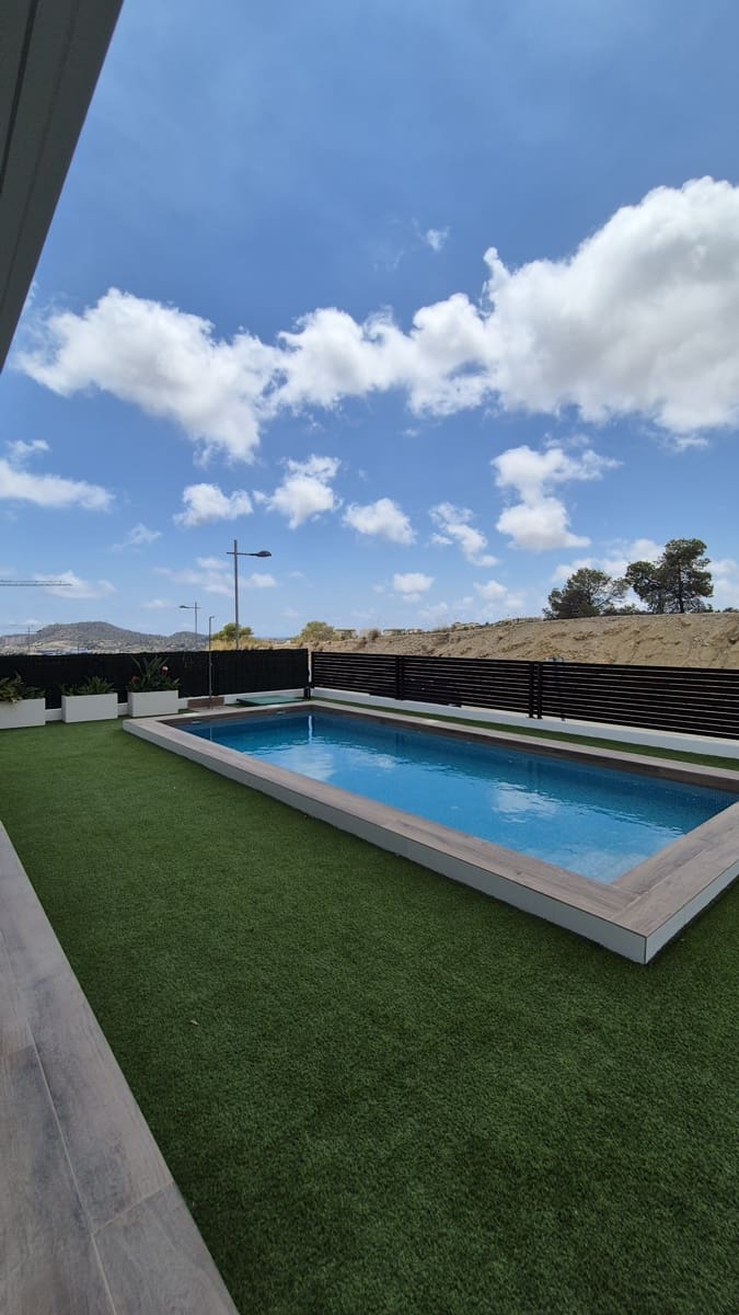 3 quarto Moradia para venda em Finestrat com piscina garagem - 590 000 € (Ref: 9521121)