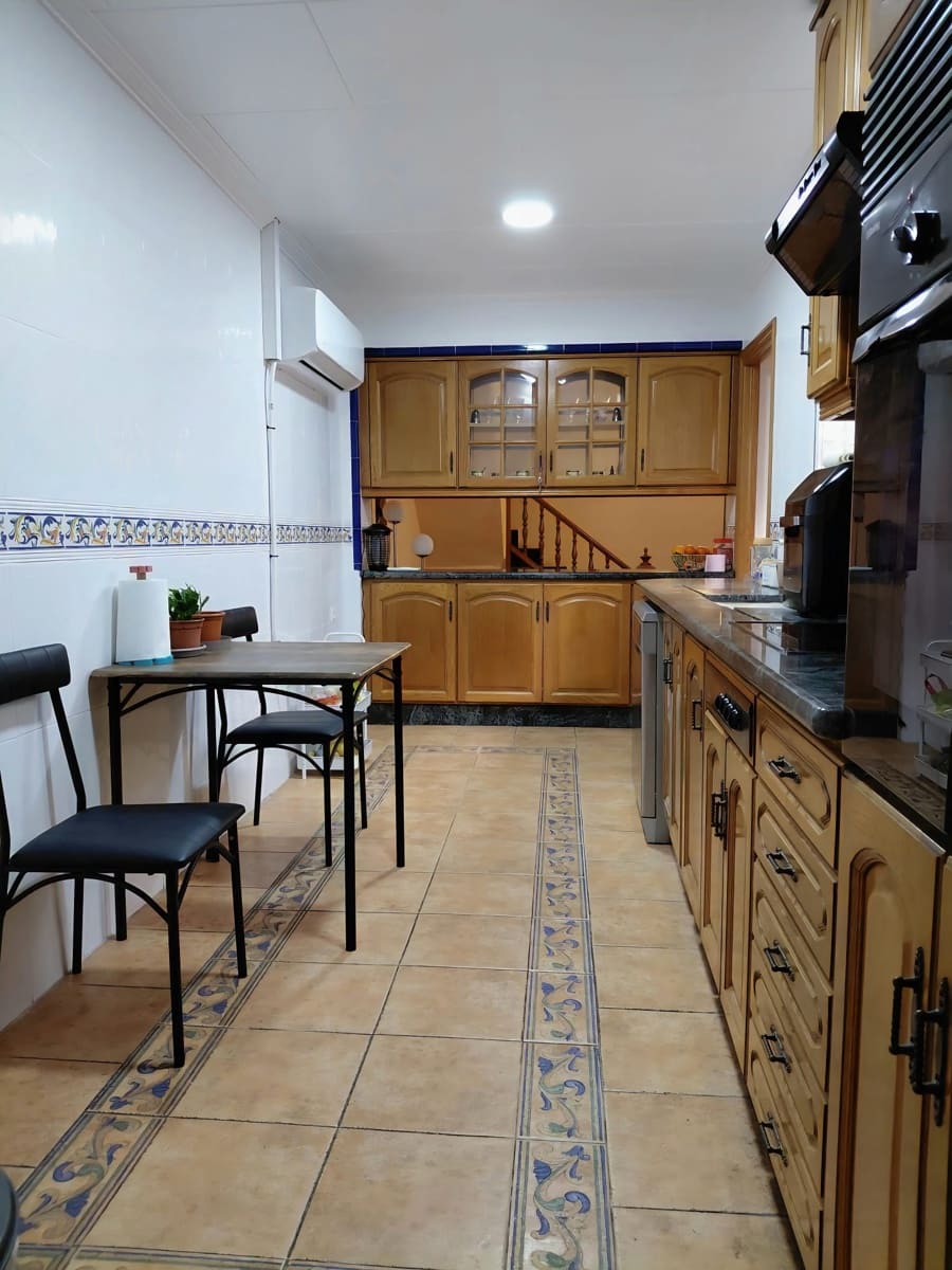 Casa de 5 habitaciones en Carcaixent en venta - 174.900 € (Ref: 9663233)