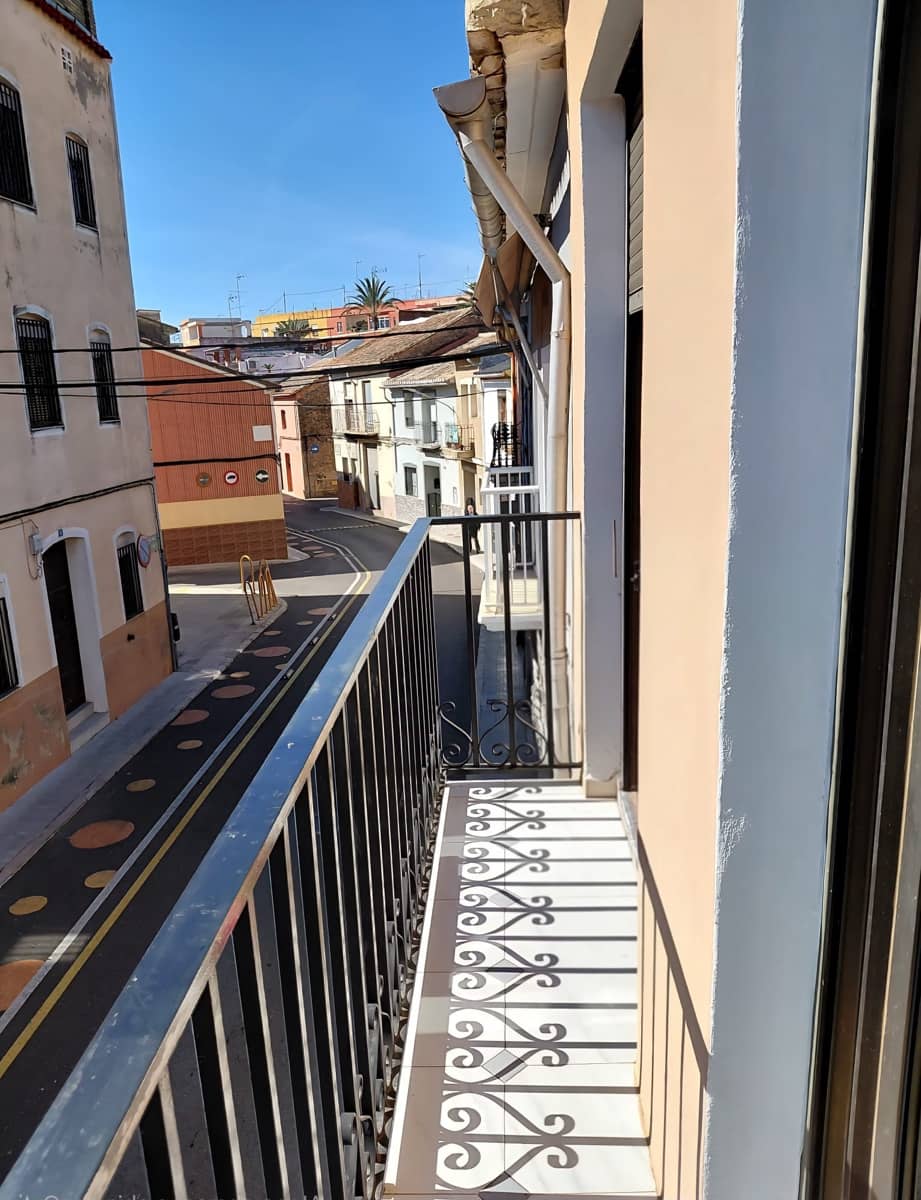 Casa de 5 habitaciones en Carcaixent en venta - 174.900 € (Ref: 9663233)