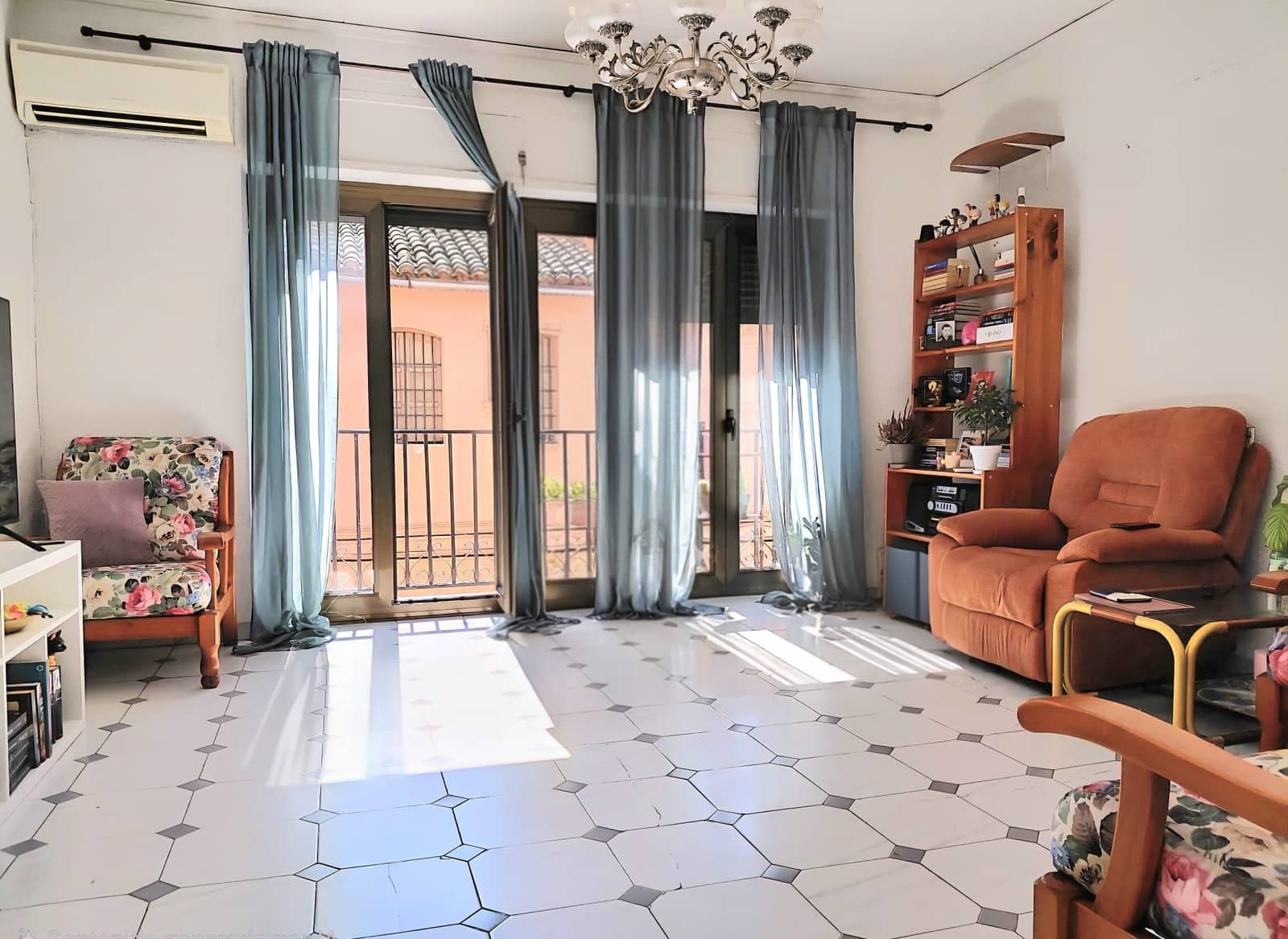 Casa de 5 habitaciones en Carcaixent en venta - 174.900 € (Ref: 9663233)