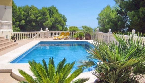 4 soveværelse Villa til salg i Altea med swimmingpool garage - € 649.000 (Ref: 6685848)
