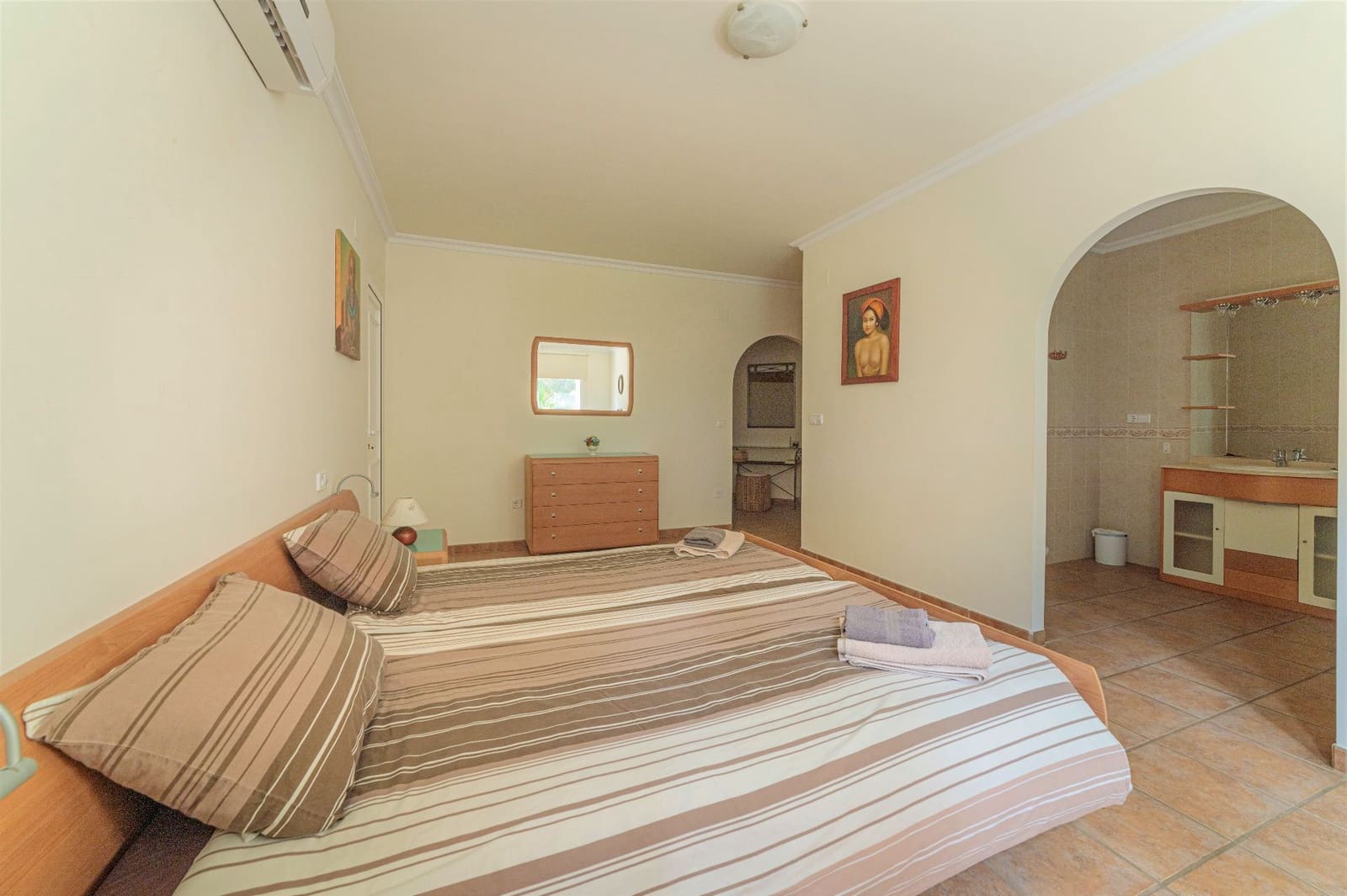 4 soveværelse Villa til salg i Altea med swimmingpool garage - € 649.000 (Ref: 6685848)