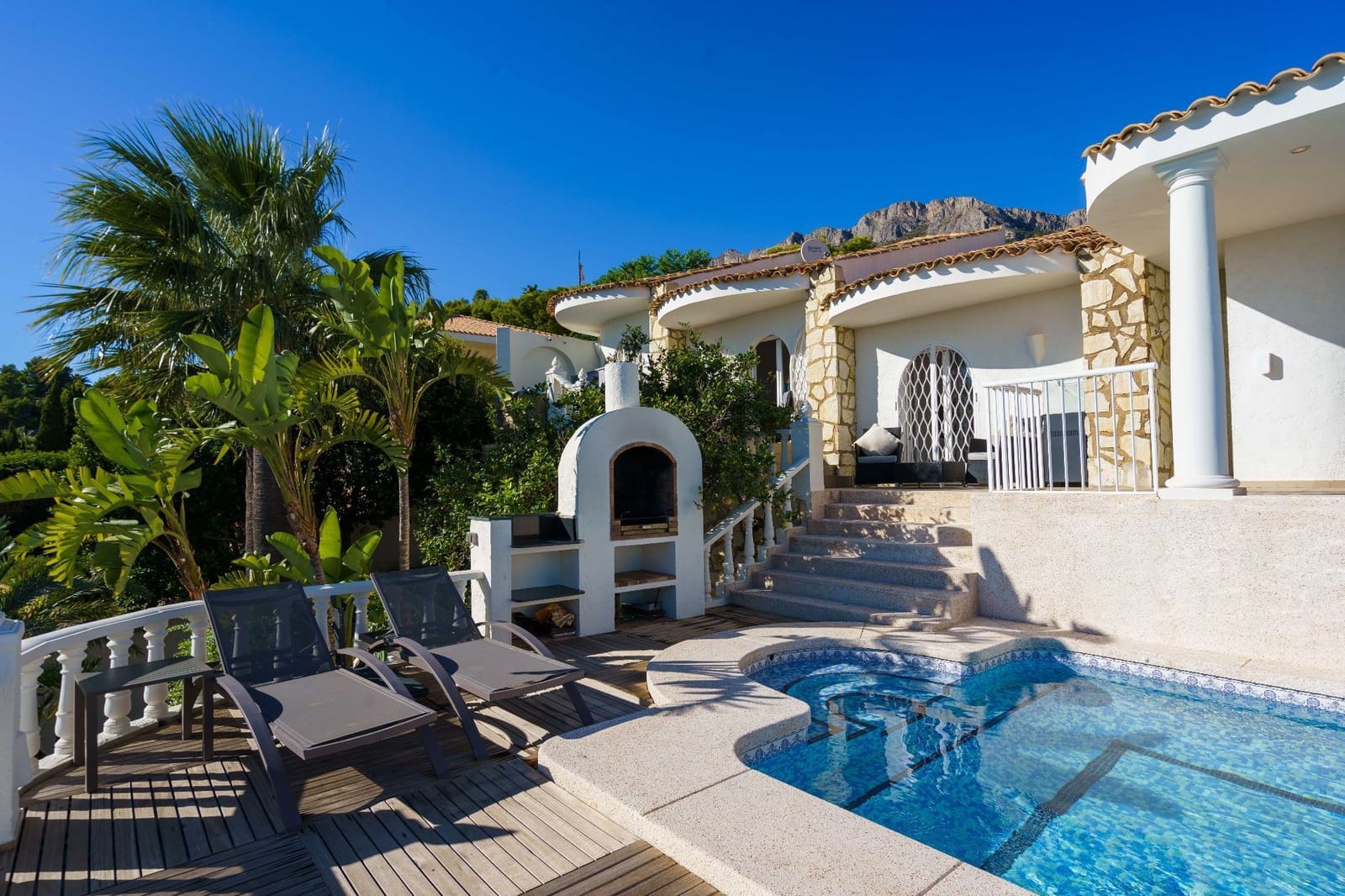 5 slaapkamer Villa te koop in Altea met zwembad garage - € 1.299.000 (Ref: 8090776)