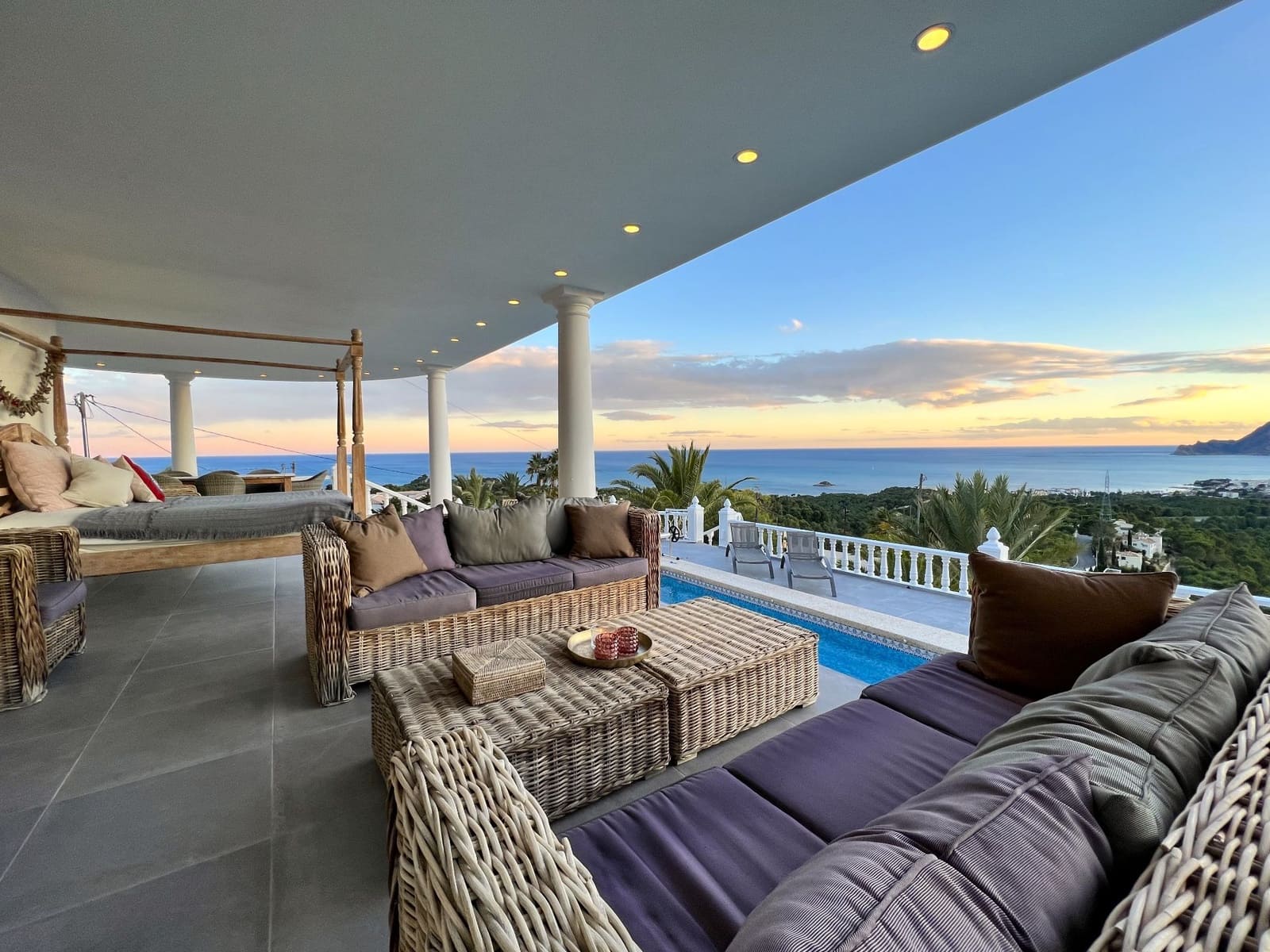 5 slaapkamer Villa te koop in Altea met zwembad garage - € 1.299.000 (Ref: 8090776)