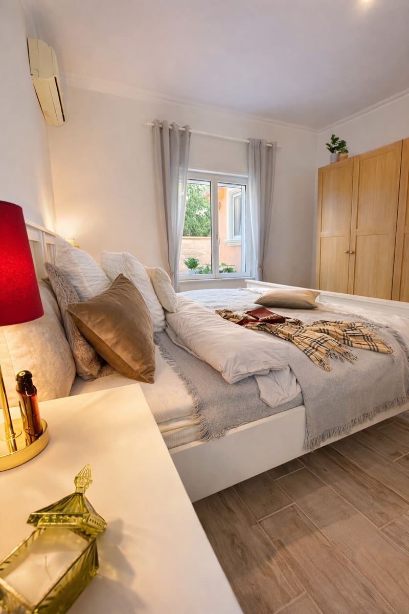 4 bedroom Villa for sale in Calpe / Calp with pool garage - € 875,000 (Ref: 9606788)