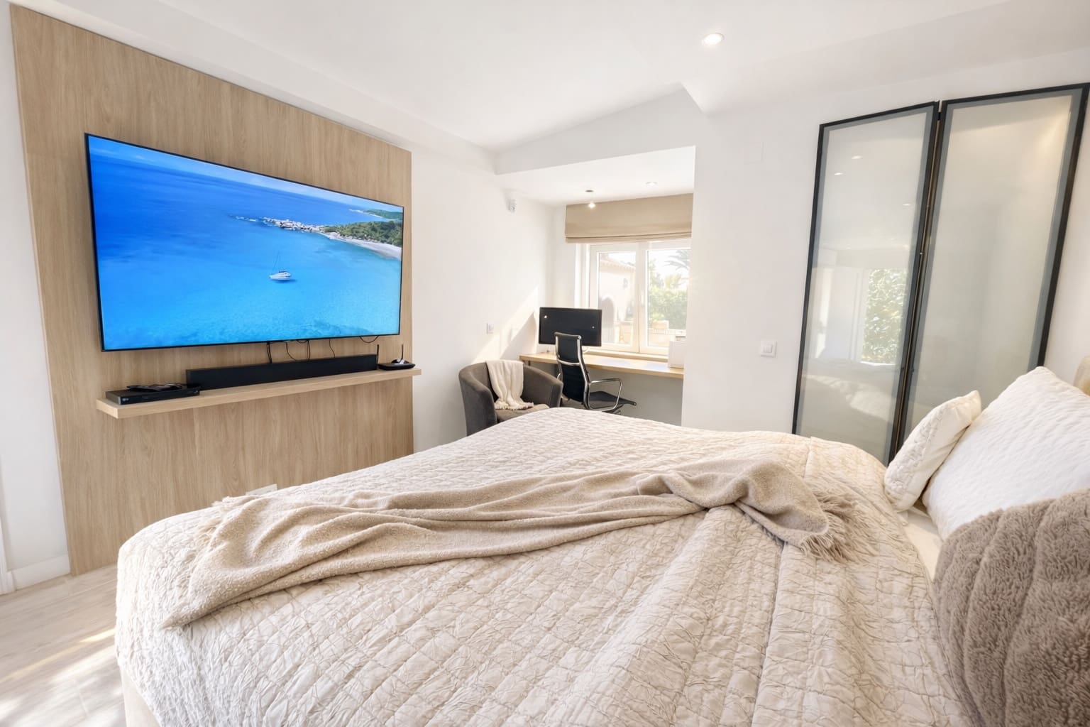 4 bedroom Villa for sale in Calpe / Calp with pool garage - € 875,000 (Ref: 9606788)