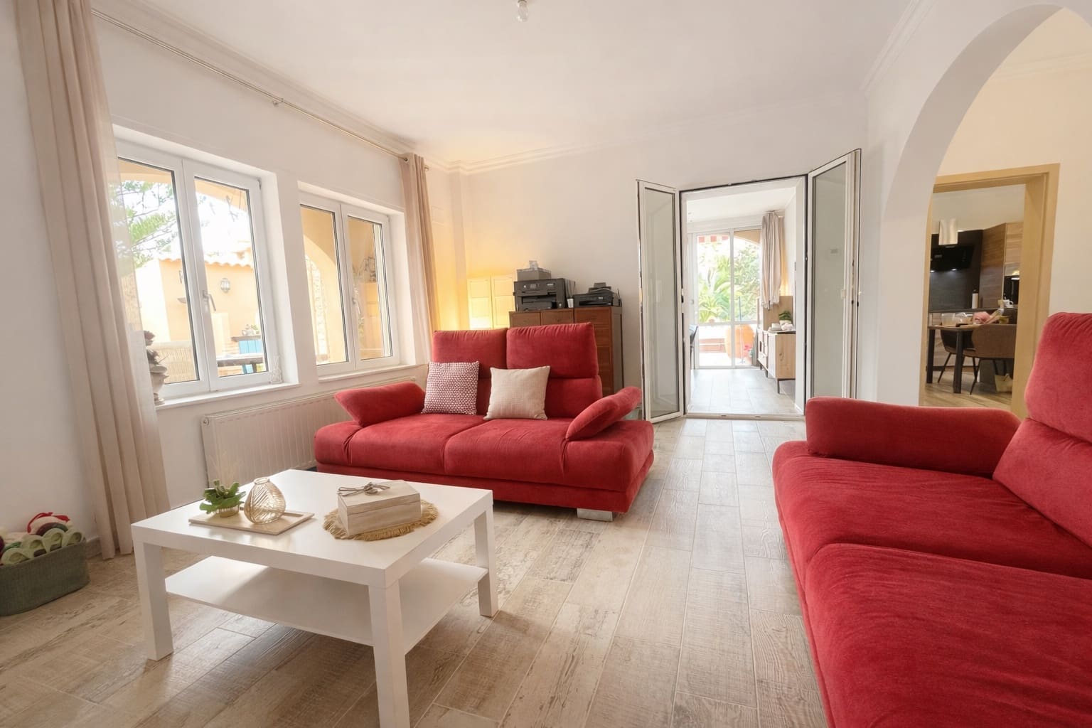 4 bedroom Villa for sale in Calpe / Calp with pool garage - € 875,000 (Ref: 9606788)