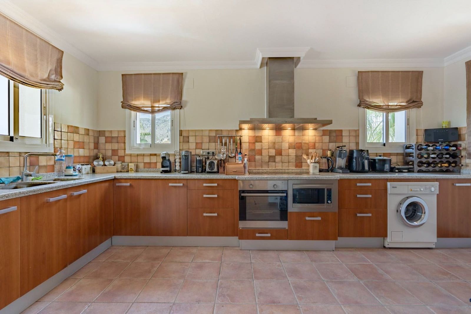 4 Zimmer Villa zu verkaufen in Altea mit Pool Garage - 1.295.000 € (Ref: 9629615)