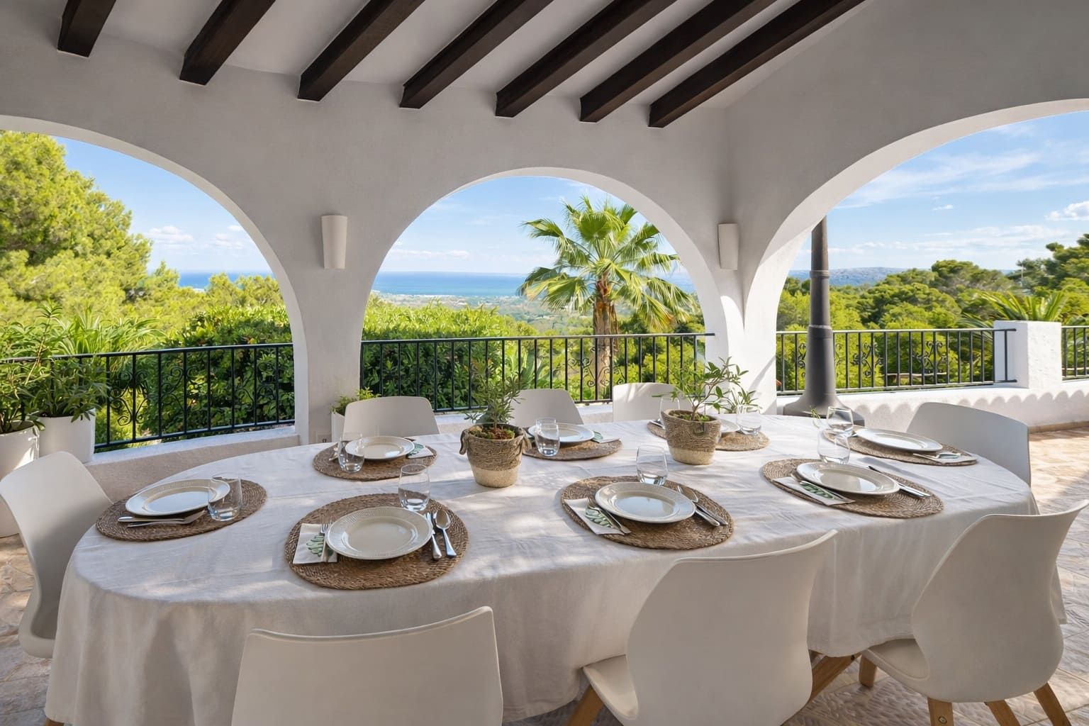 Chalet de 3 habitaciones en La Nucia en venta con piscina garaje - 788.000 € (Ref: 9790231)