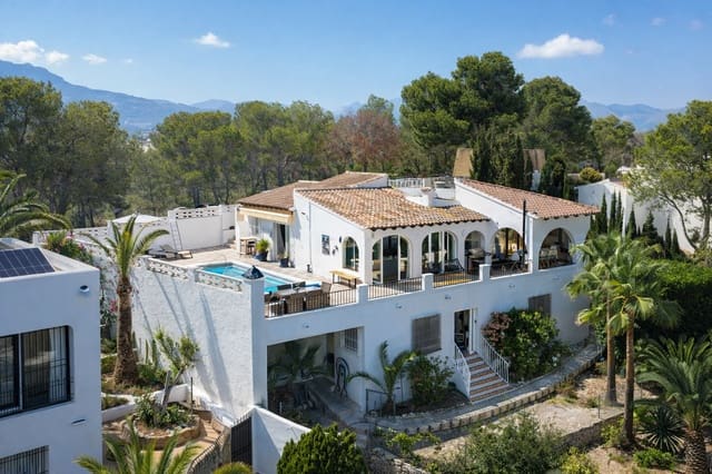 3 sovrum Villa till salu i La Nucia med pool garage - 788 000 € (Ref: 9790231)