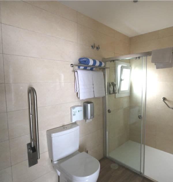13 bedroom Hotel for sale in Alfaz del Pi / L'Alfas del Pi with pool - € 1,700,000 (Ref: 10017622)