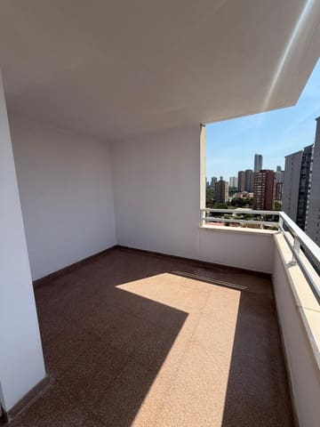 Piso de 1 habitación en Benidorm en venta con piscina - 225.000 € (Ref: 10086332)