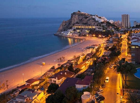 1 quarto Apartamento para venda em Benidorm com piscina - 225 000 € (Ref: 10086332)
