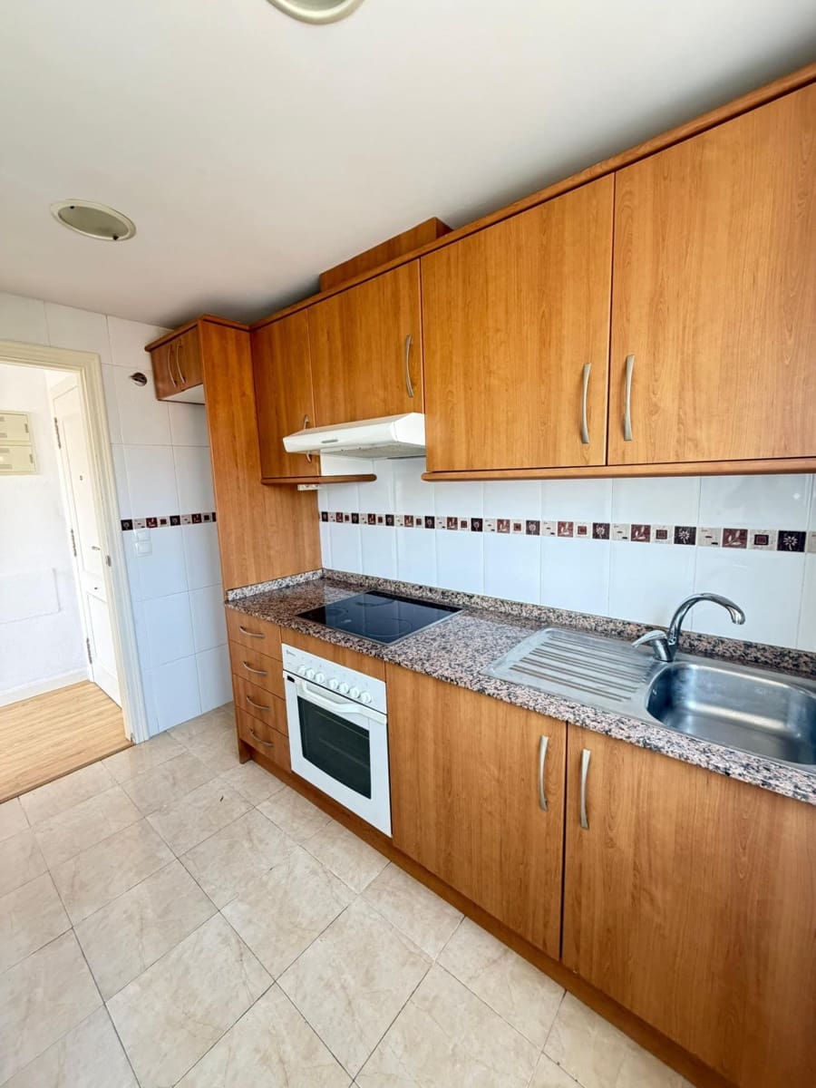 1 quarto Apartamento para venda em Benidorm com piscina - 225 000 € (Ref: 10086332)