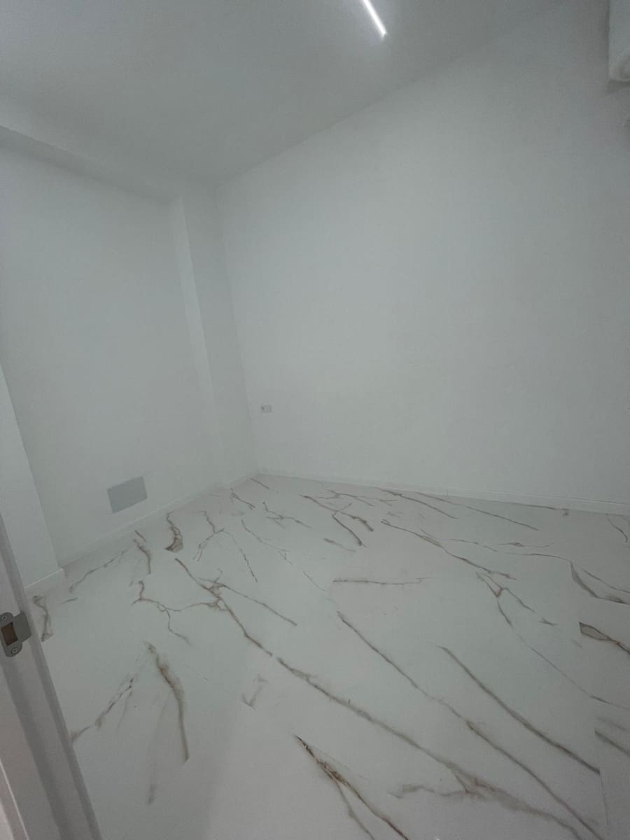 2 sovrum Lägenhet till salu i Benidorm med pool - 247 000 € (Ref: 10089853)