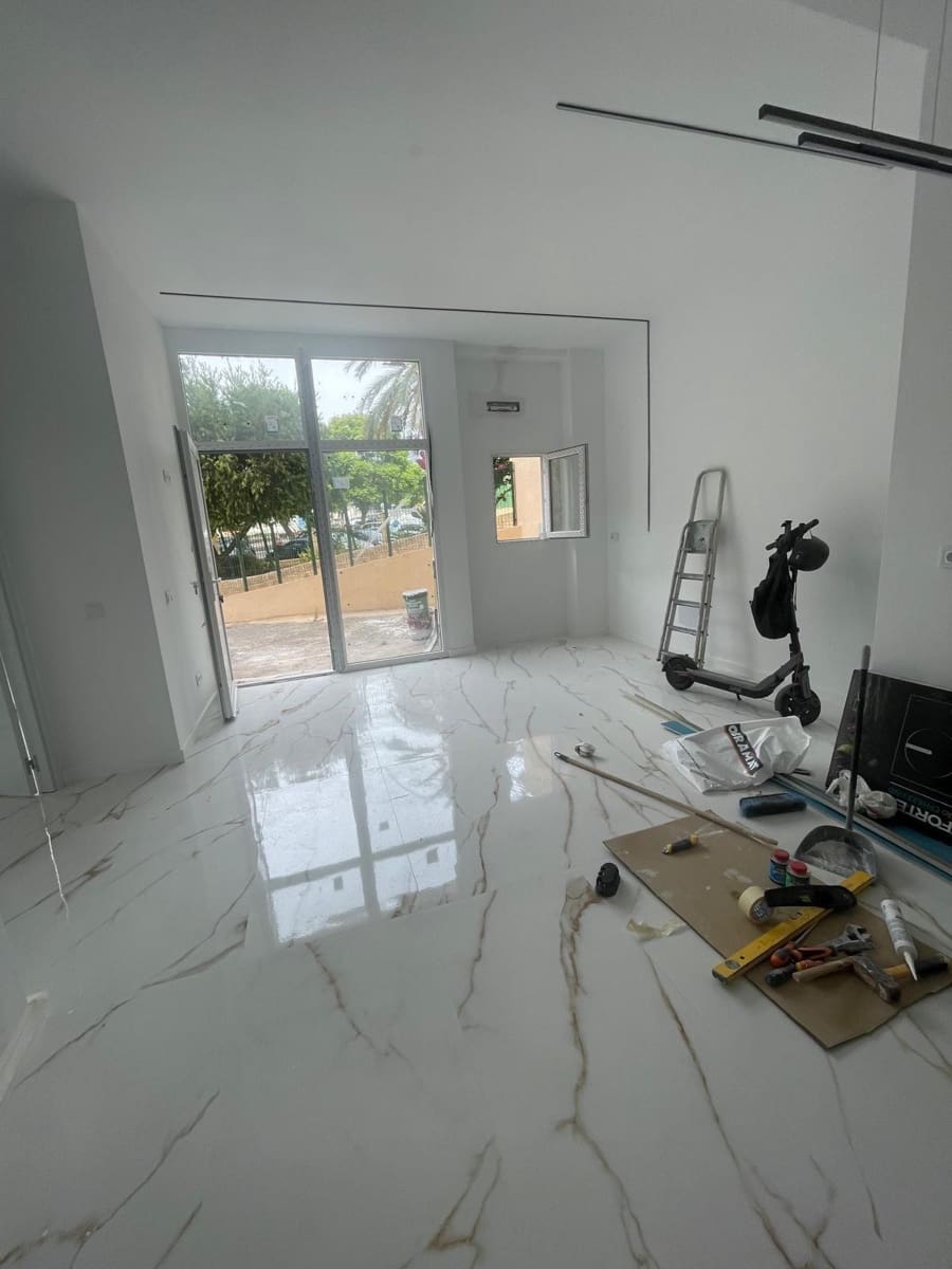 2 sovrum Lägenhet till salu i Benidorm med pool - 247 000 € (Ref: 10089853)