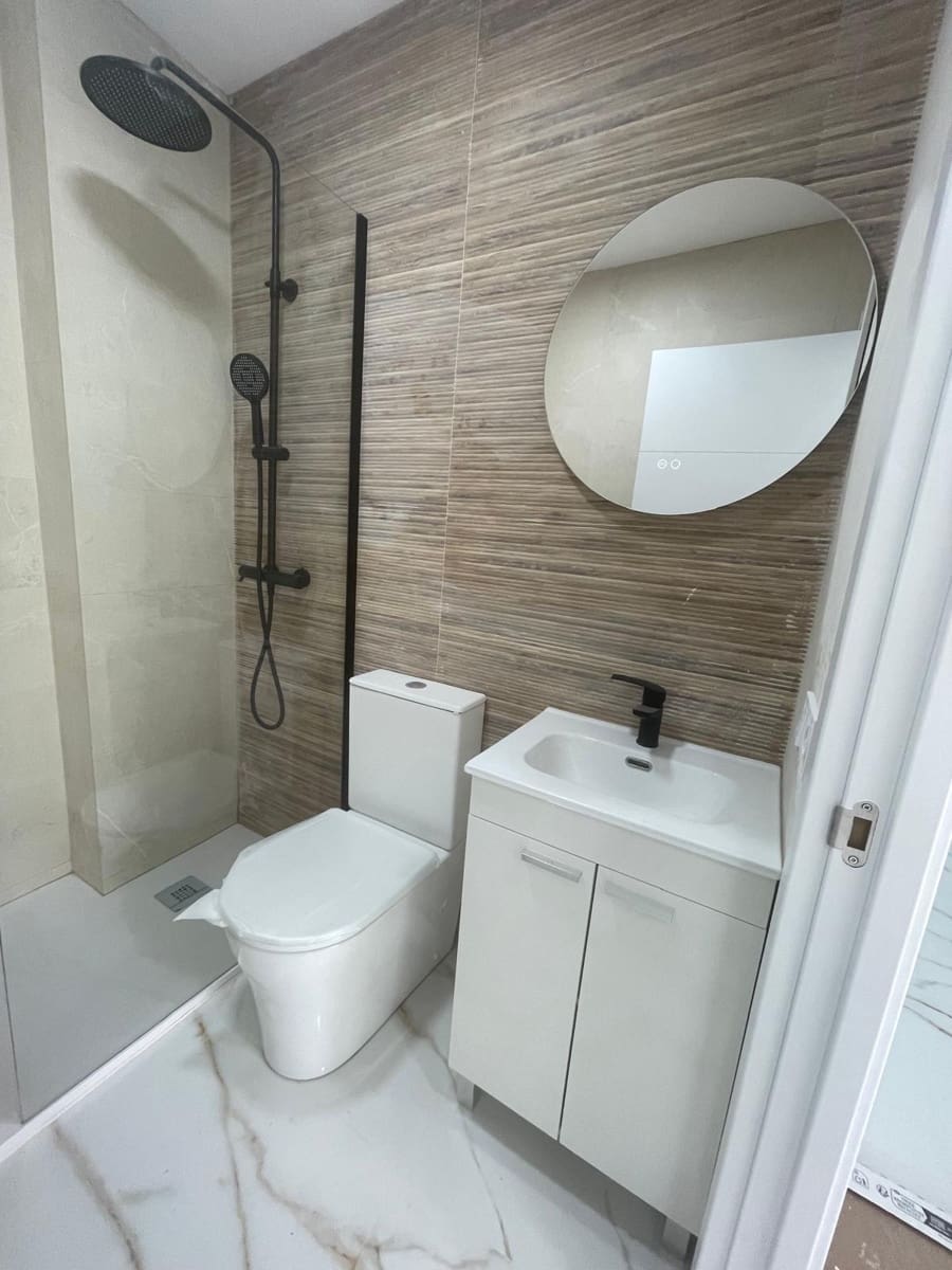 2 sovrum Lägenhet till salu i Benidorm med pool - 247 000 € (Ref: 10089853)