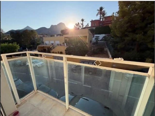 Piso de 2 habitaciones en La Nucia en venta - 185.000 € (Ref: 10098551)