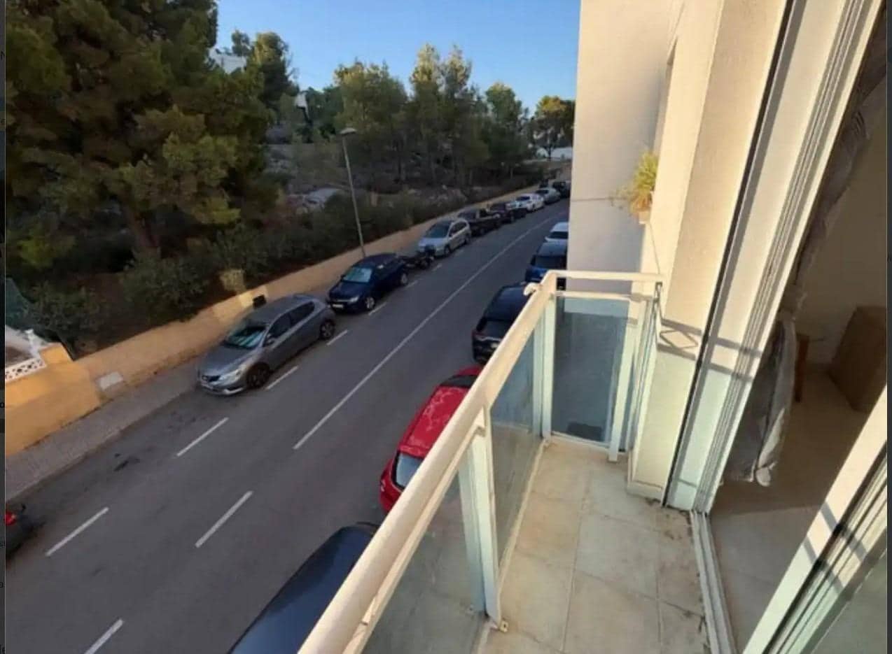 Piso de 2 habitaciones en La Nucia en venta - 185.000 € (Ref: 10098551)