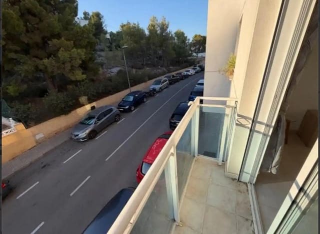 Piso de 2 habitaciones en La Nucia en venta - 185.000 € (Ref: 10098551)