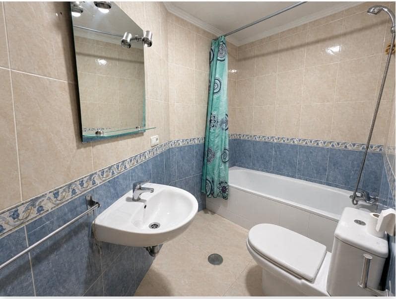 Piso de 2 habitaciones en La Nucia en venta - 185.000 € (Ref: 10098551)