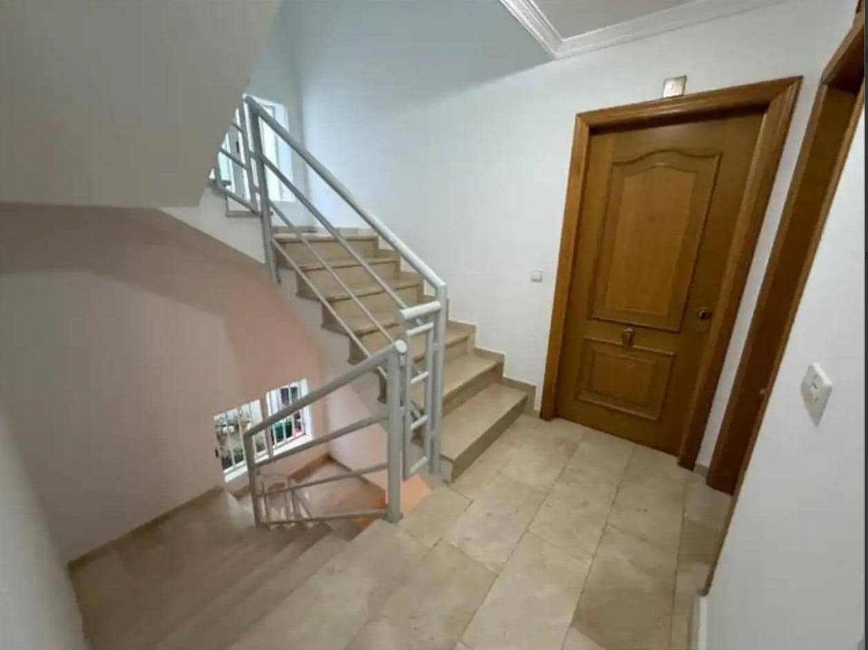 Piso de 2 habitaciones en La Nucia en venta - 185.000 € (Ref: 10098551)