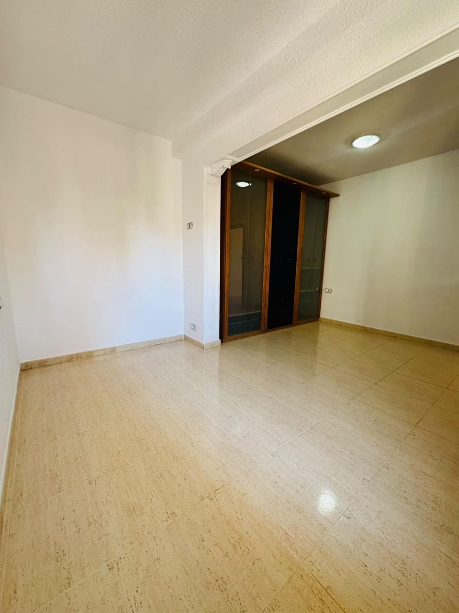 Adosado de 2 habitaciones en Polop en venta con piscina garaje - 299.000 € (Ref: 10109844)