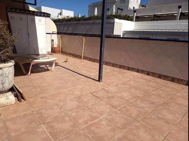 3 Zimmer Penthouse zu verkaufen in Colonia Madrid, Benidorm mit Garage - 550.000 € (Ref: 10136206)