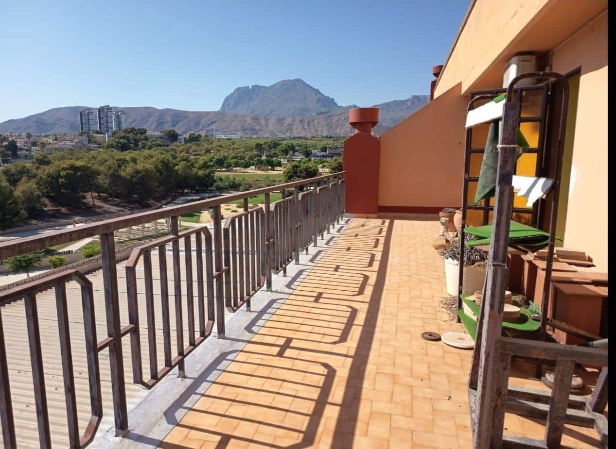 3 Zimmer Penthouse zu verkaufen in Benidorm mit Garage - 550.000 € (Ref: 10136206)