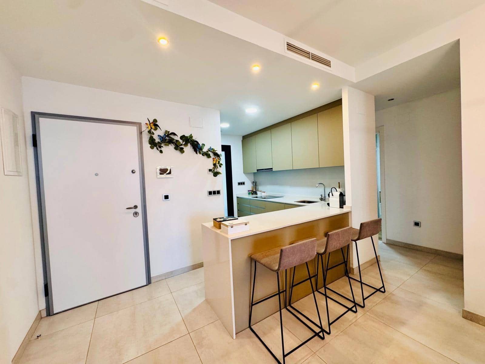 2 soverom Leilighet til salgs i Benidorm med svømmebasseng - € 680 000 (Ref: 10159838)