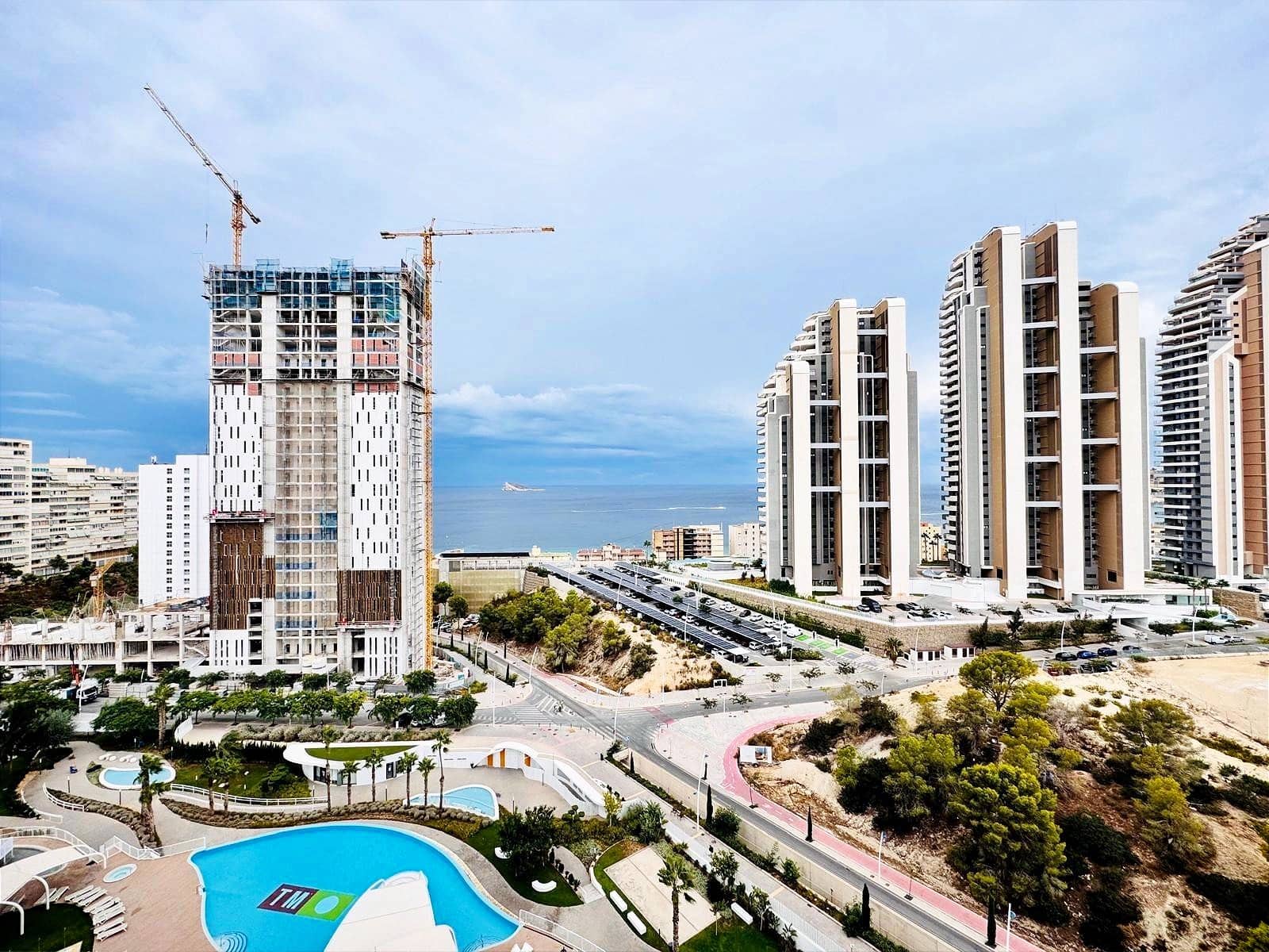 2 soverom Leilighet til salgs i Benidorm med svømmebasseng - € 680 000 (Ref: 10159838)