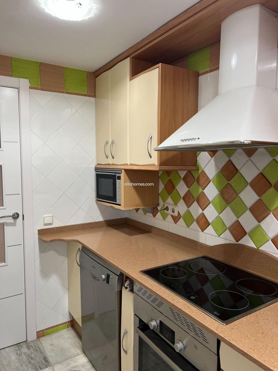 3 soveværelse Lejlighed til salg i Benidorm med garage - € 650.000 (Ref: 8066375)