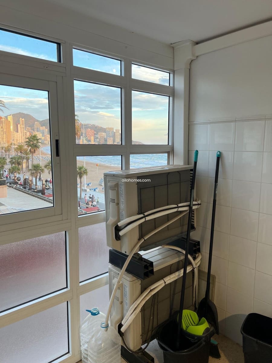 3 soveværelse Lejlighed til salg i Benidorm med garage - € 650.000 (Ref: 8066375)