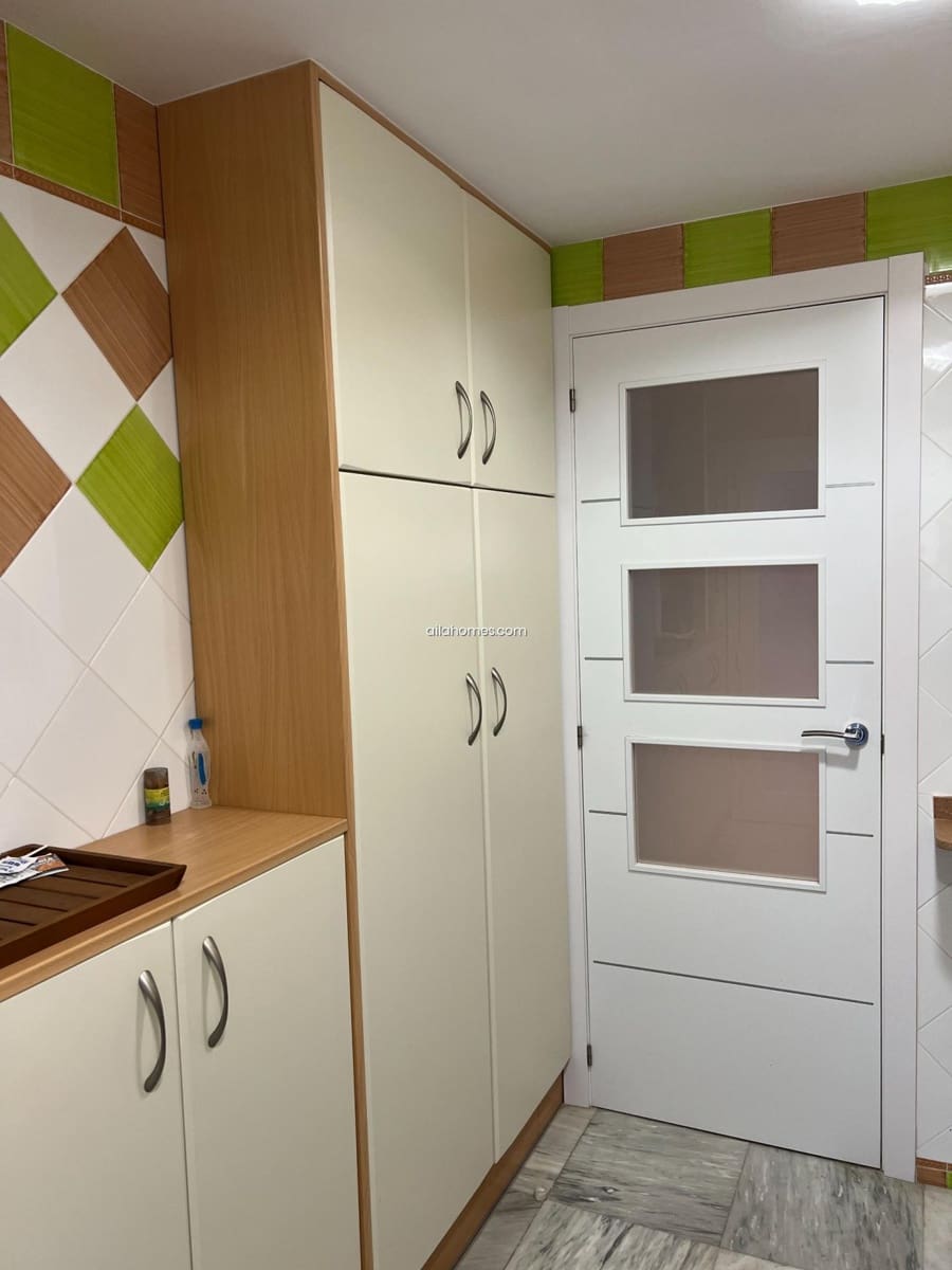 3 soveværelse Lejlighed til salg i Benidorm med garage - € 650.000 (Ref: 8066375)