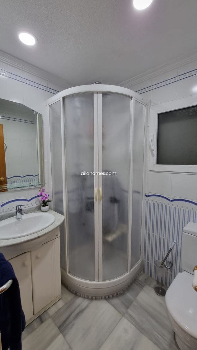 3 soveværelse Lejlighed til salg i Benidorm med garage - € 525.000 (Ref: 8066380)