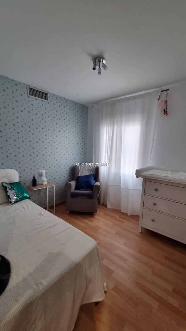 3 soveværelse Lejlighed til salg i Benidorm med garage - € 525.000 (Ref: 8066380)