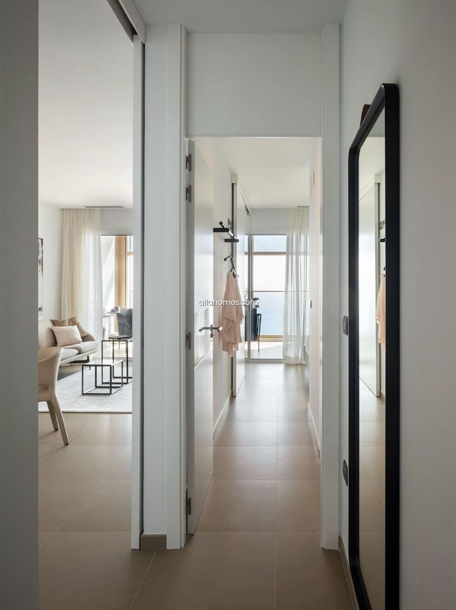 2 soveværelse Lejlighed til salg i Benidorm med swimmingpool garage - € 990.000 (Ref: 8066392)