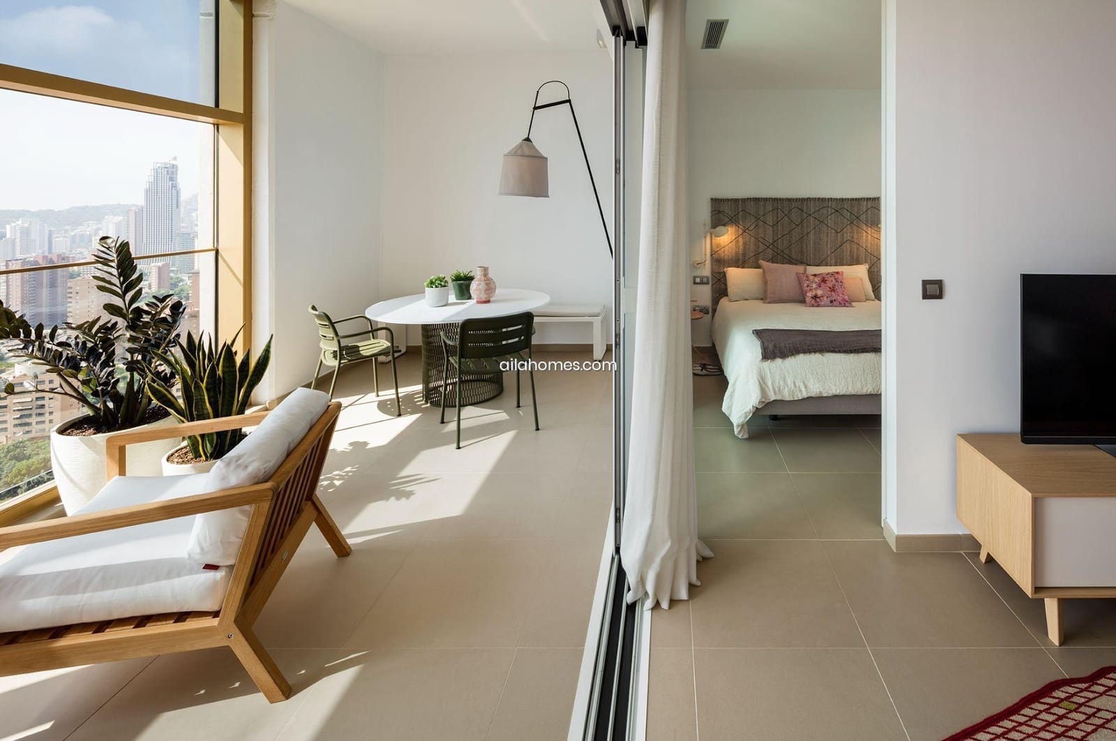 2 soveværelse Lejlighed til salg i Benidorm med swimmingpool garage - € 990.000 (Ref: 8066392)