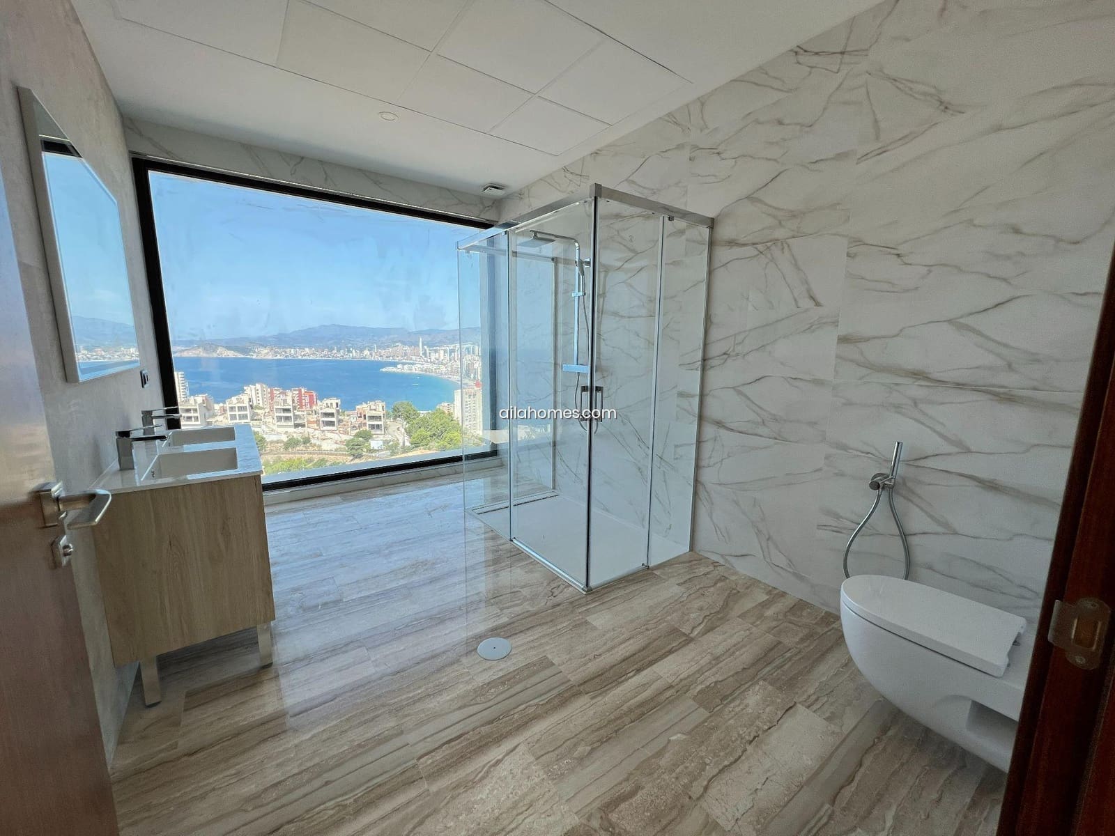 Chalet de 4 habitaciones en Benidorm en venta con piscina garaje - 2.650.000 € (Ref: 8066394)