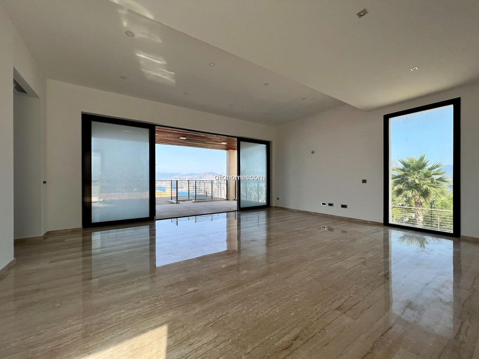 Chalet de 4 habitaciones en Benidorm en venta con piscina garaje - 2.650.000 € (Ref: 8066394)