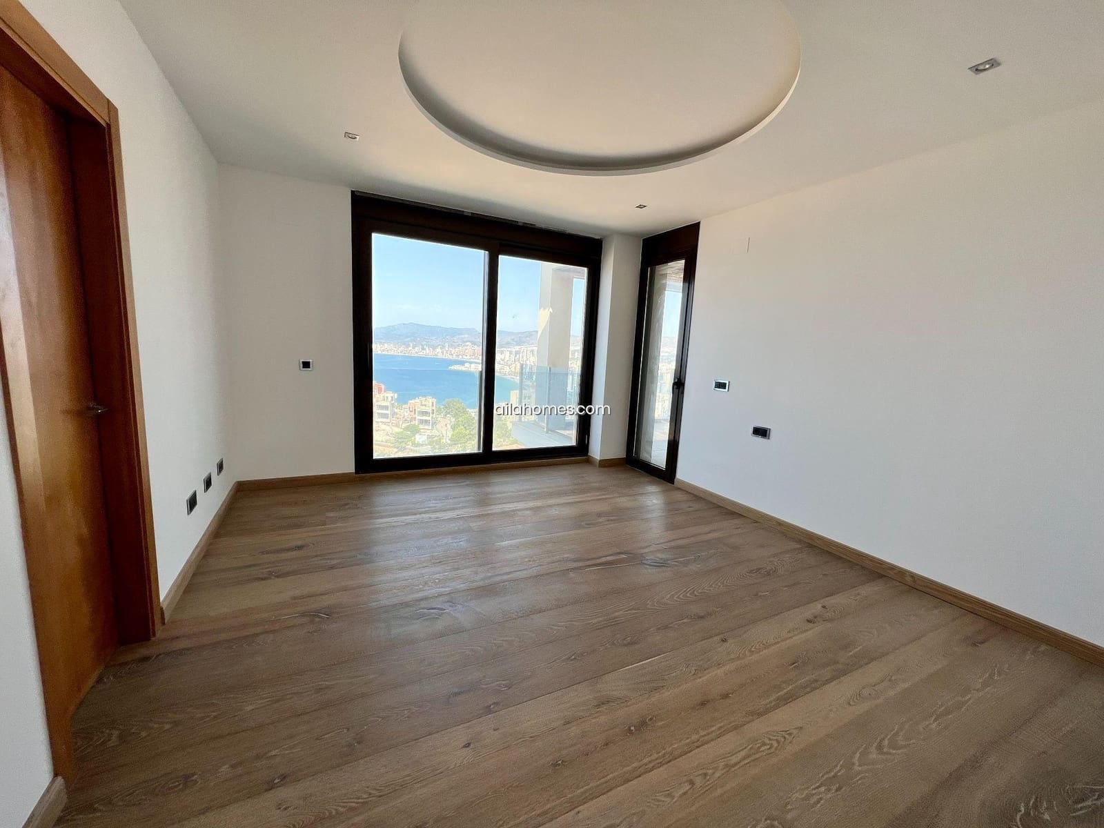 Chalet de 4 habitaciones en Benidorm en venta con piscina garaje - 2.650.000 € (Ref: 8066394)