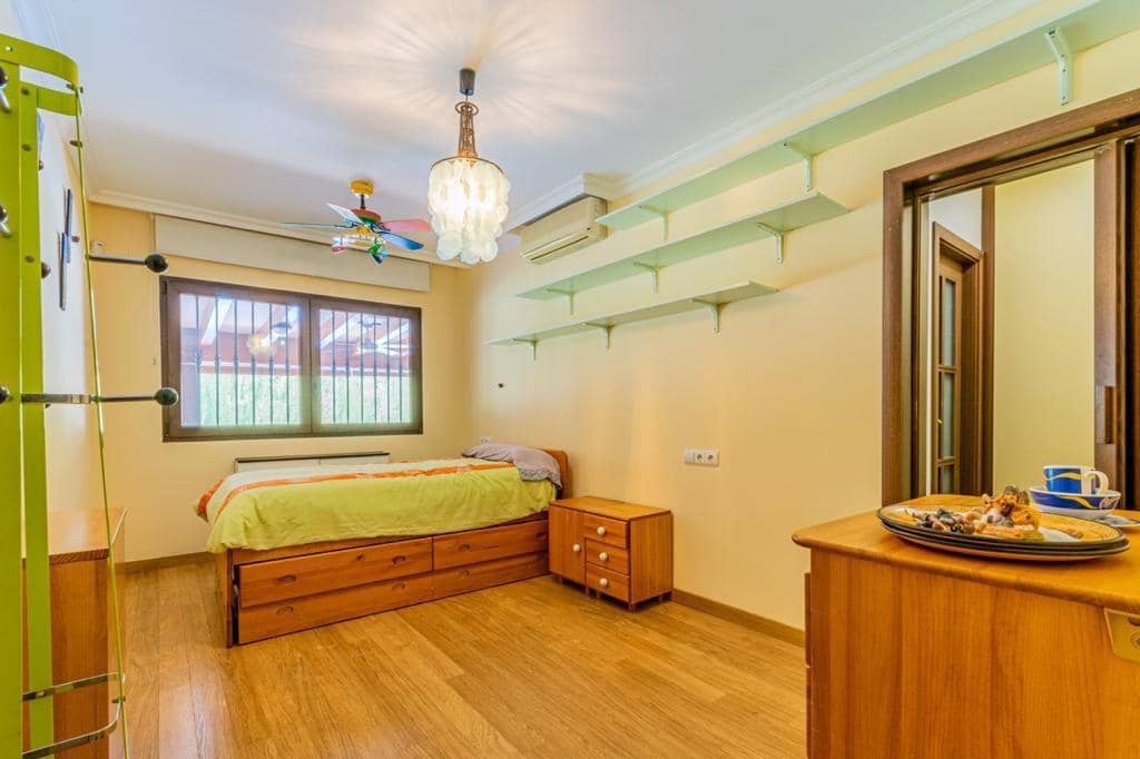 4 chambre Villa/Maison à vendre à Alfaz del Pi / L'Alfas del Pi avec piscine garage - 799 000 € (Ref: 8206755)